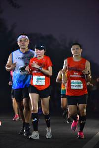 BIB: 125141, 26632
                            <button type="button" onclick="openModal(9011112)" class="btn btn-primary btn-sm float-right btn-popup" data-toggle="modal" data-target=".modal-high-quality">
                        <i class="fas fa-shopping-cart"></i> Add to Cart
                    </button>
                                            <button type="button" onclick="isThisMe(9011112, true)" class="btn btn-success btn-sm float-right btn-popup btn-isme hidden" data-toggle="tooltip" data-placement="bottom" title="นี่คือรูปของคุณใช่ไหม คลิกที่นี่เพื่อเอาเข้าอัลบั้ม">
                        <i class="fas fa-plus"></i> Add to album
                    </button>
                    <button type="button" onclick="isThisMe(9011112, false)" class="btn btn-warning btn-sm float-right btn-popup btn-isnotme hidden">
                        <i class="fas fa-ban"></i> Remove from album
                    </button>