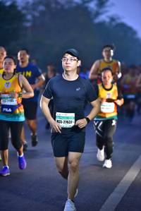 BIB: 27637
                            <button type="button" onclick="openModal(9000179)" class="btn btn-primary btn-sm float-right btn-popup" data-toggle="modal" data-target=".modal-high-quality">
                        <i class="fas fa-shopping-cart"></i> Add to Cart
                    </button>
                                            <button type="button" onclick="isThisMe(9000179, true)" class="btn btn-success btn-sm float-right btn-popup btn-isme hidden" data-toggle="tooltip" data-placement="bottom" title="นี่คือรูปของคุณใช่ไหม คลิกที่นี่เพื่อเอาเข้าอัลบั้ม">
                        <i class="fas fa-plus"></i> Add to album
                    </button>
                    <button type="button" onclick="isThisMe(9000179, false)" class="btn btn-warning btn-sm float-right btn-popup btn-isnotme hidden">
                        <i class="fas fa-ban"></i> Remove from album
                    </button>