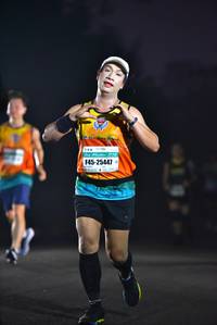 BIB: 2112, 25447
                            <button type="button" onclick="openModal(9006186)" class="btn btn-primary btn-sm float-right btn-popup" data-toggle="modal" data-target=".modal-high-quality">
                        <i class="fas fa-shopping-cart"></i> Add to Cart
                    </button>
                                            <button type="button" onclick="isThisMe(9006186, true)" class="btn btn-success btn-sm float-right btn-popup btn-isme hidden" data-toggle="tooltip" data-placement="bottom" title="นี่คือรูปของคุณใช่ไหม คลิกที่นี่เพื่อเอาเข้าอัลบั้ม">
                        <i class="fas fa-plus"></i> Add to album
                    </button>
                    <button type="button" onclick="isThisMe(9006186, false)" class="btn btn-warning btn-sm float-right btn-popup btn-isnotme hidden">
                        <i class="fas fa-ban"></i> Remove from album
                    </button>