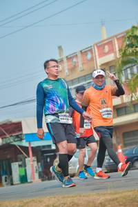 BIB: 4854
                            <button type="button" onclick="openModal(10328381)" class="btn btn-primary btn-sm float-right btn-popup" data-toggle="modal" data-target=".modal-high-quality">
                        <i class="fas fa-shopping-cart"></i> Add to Cart
                    </button>
                                            <button type="button" onclick="isThisMe(10328381, true)" class="btn btn-success btn-sm float-right btn-popup btn-isme hidden" data-toggle="tooltip" data-placement="bottom" title="นี่คือรูปของคุณใช่ไหม คลิกที่นี่เพื่อเอาเข้าอัลบั้ม">
                        <i class="fas fa-plus"></i> Add to album
                    </button>
                    <button type="button" onclick="isThisMe(10328381, false)" class="btn btn-warning btn-sm float-right btn-popup btn-isnotme hidden">
                        <i class="fas fa-ban"></i> Remove from album
                    </button>