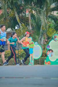 BIB: 
                            <button type="button" onclick="openModal(9754007)" class="btn btn-primary btn-sm float-right btn-popup" data-toggle="modal" data-target=".modal-high-quality">
                        <i class="fas fa-shopping-cart"></i> Add to Cart
                    </button>
                                            <button type="button" onclick="isThisMe(9754007, true)" class="btn btn-success btn-sm float-right btn-popup btn-isme hidden" data-toggle="tooltip" data-placement="bottom" title="นี่คือรูปของคุณใช่ไหม คลิกที่นี่เพื่อเอาเข้าอัลบั้ม">
                        <i class="fas fa-plus"></i> Add to album
                    </button>
                    <button type="button" onclick="isThisMe(9754007, false)" class="btn btn-warning btn-sm float-right btn-popup btn-isnotme hidden">
                        <i class="fas fa-ban"></i> Remove from album
                    </button>