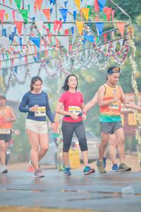 BIB: 301000
                            <button type="button" onclick="openModal(9755146)" class="btn btn-primary btn-sm float-right btn-popup" data-toggle="modal" data-target=".modal-high-quality">
                        <i class="fas fa-shopping-cart"></i> Add to Cart
                    </button>
                                            <button type="button" onclick="isThisMe(9755146, true)" class="btn btn-success btn-sm float-right btn-popup btn-isme hidden" data-toggle="tooltip" data-placement="bottom" title="นี่คือรูปของคุณใช่ไหม คลิกที่นี่เพื่อเอาเข้าอัลบั้ม">
                        <i class="fas fa-plus"></i> Add to album
                    </button>
                    <button type="button" onclick="isThisMe(9755146, false)" class="btn btn-warning btn-sm float-right btn-popup btn-isnotme hidden">
                        <i class="fas fa-ban"></i> Remove from album
                    </button>