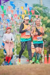 BIB: 41434, 4615
                            <button type="button" onclick="openModal(9665107)" class="btn btn-primary btn-sm float-right btn-popup" data-toggle="modal" data-target=".modal-high-quality">
                        <i class="fas fa-shopping-cart"></i> Add to Cart
                    </button>
                                            <button type="button" onclick="isThisMe(9665107, true)" class="btn btn-success btn-sm float-right btn-popup btn-isme hidden" data-toggle="tooltip" data-placement="bottom" title="นี่คือรูปของคุณใช่ไหม คลิกที่นี่เพื่อเอาเข้าอัลบั้ม">
                        <i class="fas fa-plus"></i> Add to album
                    </button>
                    <button type="button" onclick="isThisMe(9665107, false)" class="btn btn-warning btn-sm float-right btn-popup btn-isnotme hidden">
                        <i class="fas fa-ban"></i> Remove from album
                    </button>