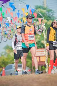 BIB: 4280, 452, 4234
                            <button type="button" onclick="openModal(9665127)" class="btn btn-primary btn-sm float-right btn-popup" data-toggle="modal" data-target=".modal-high-quality">
                        <i class="fas fa-shopping-cart"></i> Add to Cart
                    </button>
                                            <button type="button" onclick="isThisMe(9665127, true)" class="btn btn-success btn-sm float-right btn-popup btn-isme hidden" data-toggle="tooltip" data-placement="bottom" title="นี่คือรูปของคุณใช่ไหม คลิกที่นี่เพื่อเอาเข้าอัลบั้ม">
                        <i class="fas fa-plus"></i> Add to album
                    </button>
                    <button type="button" onclick="isThisMe(9665127, false)" class="btn btn-warning btn-sm float-right btn-popup btn-isnotme hidden">
                        <i class="fas fa-ban"></i> Remove from album
                    </button>