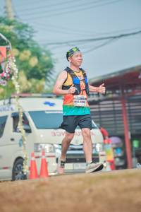 BIB: 424, 174
                            <button type="button" onclick="openModal(9665836)" class="btn btn-primary btn-sm float-right btn-popup" data-toggle="modal" data-target=".modal-high-quality">
                        <i class="fas fa-shopping-cart"></i> Add to Cart
                    </button>
                                            <button type="button" onclick="isThisMe(9665836, true)" class="btn btn-success btn-sm float-right btn-popup btn-isme hidden" data-toggle="tooltip" data-placement="bottom" title="นี่คือรูปของคุณใช่ไหม คลิกที่นี่เพื่อเอาเข้าอัลบั้ม">
                        <i class="fas fa-plus"></i> Add to album
                    </button>
                    <button type="button" onclick="isThisMe(9665836, false)" class="btn btn-warning btn-sm float-right btn-popup btn-isnotme hidden">
                        <i class="fas fa-ban"></i> Remove from album
                    </button>