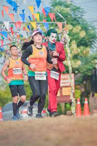BIB: 4833, 4278, 135, 40307
                            <button type="button" onclick="openModal(9960465)" class="btn btn-primary btn-sm float-right btn-popup" data-toggle="modal" data-target=".modal-high-quality">
                        <i class="fas fa-shopping-cart"></i> Add to Cart
                    </button>
                                            <button type="button" onclick="isThisMe(9960465, true)" class="btn btn-success btn-sm float-right btn-popup btn-isme hidden" data-toggle="tooltip" data-placement="bottom" title="นี่คือรูปของคุณใช่ไหม คลิกที่นี่เพื่อเอาเข้าอัลบั้ม">
                        <i class="fas fa-plus"></i> Add to album
                    </button>
                    <button type="button" onclick="isThisMe(9960465, false)" class="btn btn-warning btn-sm float-right btn-popup btn-isnotme hidden">
                        <i class="fas fa-ban"></i> Remove from album
                    </button>