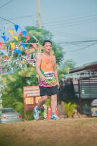 BIB: 41500
                            <button type="button" onclick="openModal(9678091)" class="btn btn-primary btn-sm float-right btn-popup" data-toggle="modal" data-target=".modal-high-quality">
                        <i class="fas fa-shopping-cart"></i> Add to Cart
                    </button>
                                            <button type="button" onclick="isThisMe(9678091, true)" class="btn btn-success btn-sm float-right btn-popup btn-isme hidden" data-toggle="tooltip" data-placement="bottom" title="นี่คือรูปของคุณใช่ไหม คลิกที่นี่เพื่อเอาเข้าอัลบั้ม">
                        <i class="fas fa-plus"></i> Add to album
                    </button>
                    <button type="button" onclick="isThisMe(9678091, false)" class="btn btn-warning btn-sm float-right btn-popup btn-isnotme hidden">
                        <i class="fas fa-ban"></i> Remove from album
                    </button>