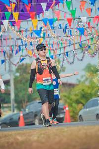 BIB: 4293
                            <button type="button" onclick="openModal(9678322)" class="btn btn-primary btn-sm float-right btn-popup" data-toggle="modal" data-target=".modal-high-quality">
                        <i class="fas fa-shopping-cart"></i> Add to Cart
                    </button>
                                            <button type="button" onclick="isThisMe(9678322, true)" class="btn btn-success btn-sm float-right btn-popup btn-isme hidden" data-toggle="tooltip" data-placement="bottom" title="นี่คือรูปของคุณใช่ไหม คลิกที่นี่เพื่อเอาเข้าอัลบั้ม">
                        <i class="fas fa-plus"></i> Add to album
                    </button>
                    <button type="button" onclick="isThisMe(9678322, false)" class="btn btn-warning btn-sm float-right btn-popup btn-isnotme hidden">
                        <i class="fas fa-ban"></i> Remove from album
                    </button>