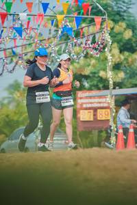 BIB: 45704, 458
                            <button type="button" onclick="openModal(9678297)" class="btn btn-primary btn-sm float-right btn-popup" data-toggle="modal" data-target=".modal-high-quality">
                        <i class="fas fa-shopping-cart"></i> Add to Cart
                    </button>
                                            <button type="button" onclick="isThisMe(9678297, true)" class="btn btn-success btn-sm float-right btn-popup btn-isme hidden" data-toggle="tooltip" data-placement="bottom" title="นี่คือรูปของคุณใช่ไหม คลิกที่นี่เพื่อเอาเข้าอัลบั้ม">
                        <i class="fas fa-plus"></i> Add to album
                    </button>
                    <button type="button" onclick="isThisMe(9678297, false)" class="btn btn-warning btn-sm float-right btn-popup btn-isnotme hidden">
                        <i class="fas fa-ban"></i> Remove from album
                    </button>