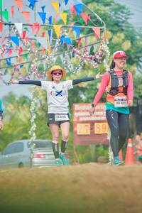 BIB: 405
                            <button type="button" onclick="openModal(9678673)" class="btn btn-primary btn-sm float-right btn-popup" data-toggle="modal" data-target=".modal-high-quality">
                        <i class="fas fa-shopping-cart"></i> Add to Cart
                    </button>
                                            <button type="button" onclick="isThisMe(9678673, true)" class="btn btn-success btn-sm float-right btn-popup btn-isme hidden" data-toggle="tooltip" data-placement="bottom" title="นี่คือรูปของคุณใช่ไหม คลิกที่นี่เพื่อเอาเข้าอัลบั้ม">
                        <i class="fas fa-plus"></i> Add to album
                    </button>
                    <button type="button" onclick="isThisMe(9678673, false)" class="btn btn-warning btn-sm float-right btn-popup btn-isnotme hidden">
                        <i class="fas fa-ban"></i> Remove from album
                    </button>