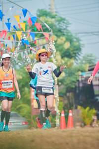 BIB: 40381, 45103
                            <button type="button" onclick="openModal(9678685)" class="btn btn-primary btn-sm float-right btn-popup" data-toggle="modal" data-target=".modal-high-quality">
                        <i class="fas fa-shopping-cart"></i> Add to Cart
                    </button>
                                            <button type="button" onclick="isThisMe(9678685, true)" class="btn btn-success btn-sm float-right btn-popup btn-isme hidden" data-toggle="tooltip" data-placement="bottom" title="นี่คือรูปของคุณใช่ไหม คลิกที่นี่เพื่อเอาเข้าอัลบั้ม">
                        <i class="fas fa-plus"></i> Add to album
                    </button>
                    <button type="button" onclick="isThisMe(9678685, false)" class="btn btn-warning btn-sm float-right btn-popup btn-isnotme hidden">
                        <i class="fas fa-ban"></i> Remove from album
                    </button>