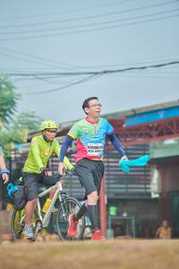 BIB: 757, 410
                            <button type="button" onclick="openModal(9678511)" class="btn btn-primary btn-sm float-right btn-popup" data-toggle="modal" data-target=".modal-high-quality">
                        <i class="fas fa-shopping-cart"></i> Add to Cart
                    </button>
                                            <button type="button" onclick="isThisMe(9678511, true)" class="btn btn-success btn-sm float-right btn-popup btn-isme hidden" data-toggle="tooltip" data-placement="bottom" title="นี่คือรูปของคุณใช่ไหม คลิกที่นี่เพื่อเอาเข้าอัลบั้ม">
                        <i class="fas fa-plus"></i> Add to album
                    </button>
                    <button type="button" onclick="isThisMe(9678511, false)" class="btn btn-warning btn-sm float-right btn-popup btn-isnotme hidden">
                        <i class="fas fa-ban"></i> Remove from album
                    </button>