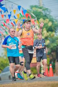 BIB: 4442, 4218
                            <button type="button" onclick="openModal(9679600)" class="btn btn-primary btn-sm float-right btn-popup" data-toggle="modal" data-target=".modal-high-quality">
                        <i class="fas fa-shopping-cart"></i> Add to Cart
                    </button>
                                            <button type="button" onclick="isThisMe(9679600, true)" class="btn btn-success btn-sm float-right btn-popup btn-isme hidden" data-toggle="tooltip" data-placement="bottom" title="นี่คือรูปของคุณใช่ไหม คลิกที่นี่เพื่อเอาเข้าอัลบั้ม">
                        <i class="fas fa-plus"></i> Add to album
                    </button>
                    <button type="button" onclick="isThisMe(9679600, false)" class="btn btn-warning btn-sm float-right btn-popup btn-isnotme hidden">
                        <i class="fas fa-ban"></i> Remove from album
                    </button>