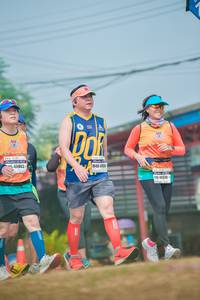 BIB: 40863
                            <button type="button" onclick="openModal(9679353)" class="btn btn-primary btn-sm float-right btn-popup" data-toggle="modal" data-target=".modal-high-quality">
                        <i class="fas fa-shopping-cart"></i> Add to Cart
                    </button>
                                            <button type="button" onclick="isThisMe(9679353, true)" class="btn btn-success btn-sm float-right btn-popup btn-isme hidden" data-toggle="tooltip" data-placement="bottom" title="นี่คือรูปของคุณใช่ไหม คลิกที่นี่เพื่อเอาเข้าอัลบั้ม">
                        <i class="fas fa-plus"></i> Add to album
                    </button>
                    <button type="button" onclick="isThisMe(9679353, false)" class="btn btn-warning btn-sm float-right btn-popup btn-isnotme hidden">
                        <i class="fas fa-ban"></i> Remove from album
                    </button>