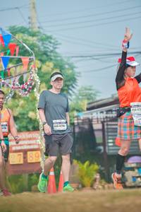 BIB: 413, 42738
                            <button type="button" onclick="openModal(9679327)" class="btn btn-primary btn-sm float-right btn-popup" data-toggle="modal" data-target=".modal-high-quality">
                        <i class="fas fa-shopping-cart"></i> Add to Cart
                    </button>
                                            <button type="button" onclick="isThisMe(9679327, true)" class="btn btn-success btn-sm float-right btn-popup btn-isme hidden" data-toggle="tooltip" data-placement="bottom" title="นี่คือรูปของคุณใช่ไหม คลิกที่นี่เพื่อเอาเข้าอัลบั้ม">
                        <i class="fas fa-plus"></i> Add to album
                    </button>
                    <button type="button" onclick="isThisMe(9679327, false)" class="btn btn-warning btn-sm float-right btn-popup btn-isnotme hidden">
                        <i class="fas fa-ban"></i> Remove from album
                    </button>