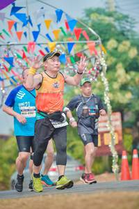 BIB: 41442
                            <button type="button" onclick="openModal(9679598)" class="btn btn-primary btn-sm float-right btn-popup" data-toggle="modal" data-target=".modal-high-quality">
                        <i class="fas fa-shopping-cart"></i> Add to Cart
                    </button>
                                            <button type="button" onclick="isThisMe(9679598, true)" class="btn btn-success btn-sm float-right btn-popup btn-isme hidden" data-toggle="tooltip" data-placement="bottom" title="นี่คือรูปของคุณใช่ไหม คลิกที่นี่เพื่อเอาเข้าอัลบั้ม">
                        <i class="fas fa-plus"></i> Add to album
                    </button>
                    <button type="button" onclick="isThisMe(9679598, false)" class="btn btn-warning btn-sm float-right btn-popup btn-isnotme hidden">
                        <i class="fas fa-ban"></i> Remove from album
                    </button>