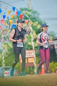 BIB: 428
                            <button type="button" onclick="openModal(9679388)" class="btn btn-primary btn-sm float-right btn-popup" data-toggle="modal" data-target=".modal-high-quality">
                        <i class="fas fa-shopping-cart"></i> Add to Cart
                    </button>
                                            <button type="button" onclick="isThisMe(9679388, true)" class="btn btn-success btn-sm float-right btn-popup btn-isme hidden" data-toggle="tooltip" data-placement="bottom" title="นี่คือรูปของคุณใช่ไหม คลิกที่นี่เพื่อเอาเข้าอัลบั้ม">
                        <i class="fas fa-plus"></i> Add to album
                    </button>
                    <button type="button" onclick="isThisMe(9679388, false)" class="btn btn-warning btn-sm float-right btn-popup btn-isnotme hidden">
                        <i class="fas fa-ban"></i> Remove from album
                    </button>