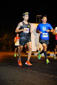 BIB: 1220, 41605
                            <button type="button" onclick="openModal(7833297)" class="btn btn-primary btn-sm float-right btn-popup" data-toggle="modal" data-target=".modal-high-quality">
                        <i class="fas fa-shopping-cart"></i> Add to Cart
                    </button>
                                            <button type="button" onclick="isThisMe(7833297, true)" class="btn btn-success btn-sm float-right btn-popup btn-isme hidden" data-toggle="tooltip" data-placement="bottom" title="นี่คือรูปของคุณใช่ไหม คลิกที่นี่เพื่อเอาเข้าอัลบั้ม">
                        <i class="fas fa-plus"></i> Add to album
                    </button>
                    <button type="button" onclick="isThisMe(7833297, false)" class="btn btn-warning btn-sm float-right btn-popup btn-isnotme hidden">
                        <i class="fas fa-ban"></i> Remove from album
                    </button>