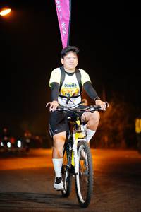 BIB: 
                            <button type="button" onclick="openModal(7819021)" class="btn btn-primary btn-sm float-right btn-popup" data-toggle="modal" data-target=".modal-high-quality">
                        <i class="fas fa-shopping-cart"></i> Add to Cart
                    </button>
                                            <button type="button" onclick="isThisMe(7819021, true)" class="btn btn-success btn-sm float-right btn-popup btn-isme hidden" data-toggle="tooltip" data-placement="bottom" title="นี่คือรูปของคุณใช่ไหม คลิกที่นี่เพื่อเอาเข้าอัลบั้ม">
                        <i class="fas fa-plus"></i> Add to album
                    </button>
                    <button type="button" onclick="isThisMe(7819021, false)" class="btn btn-warning btn-sm float-right btn-popup btn-isnotme hidden">
                        <i class="fas fa-ban"></i> Remove from album
                    </button>