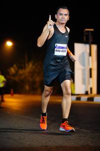 BIB: 409
                            <button type="button" onclick="openModal(7838673)" class="btn btn-primary btn-sm float-right btn-popup" data-toggle="modal" data-target=".modal-high-quality">
                        <i class="fas fa-shopping-cart"></i> Add to Cart
                    </button>
                                            <button type="button" onclick="isThisMe(7838673, true)" class="btn btn-success btn-sm float-right btn-popup btn-isme hidden" data-toggle="tooltip" data-placement="bottom" title="นี่คือรูปของคุณใช่ไหม คลิกที่นี่เพื่อเอาเข้าอัลบั้ม">
                        <i class="fas fa-plus"></i> Add to album
                    </button>
                    <button type="button" onclick="isThisMe(7838673, false)" class="btn btn-warning btn-sm float-right btn-popup btn-isnotme hidden">
                        <i class="fas fa-ban"></i> Remove from album
                    </button>