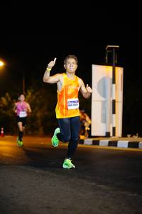 BIB: 429
                            <button type="button" onclick="openModal(7821041)" class="btn btn-primary btn-sm float-right btn-popup" data-toggle="modal" data-target=".modal-high-quality">
                        <i class="fas fa-shopping-cart"></i> Add to Cart
                    </button>
                                            <button type="button" onclick="isThisMe(7821041, true)" class="btn btn-success btn-sm float-right btn-popup btn-isme hidden" data-toggle="tooltip" data-placement="bottom" title="นี่คือรูปของคุณใช่ไหม คลิกที่นี่เพื่อเอาเข้าอัลบั้ม">
                        <i class="fas fa-plus"></i> Add to album
                    </button>
                    <button type="button" onclick="isThisMe(7821041, false)" class="btn btn-warning btn-sm float-right btn-popup btn-isnotme hidden">
                        <i class="fas fa-ban"></i> Remove from album
                    </button>