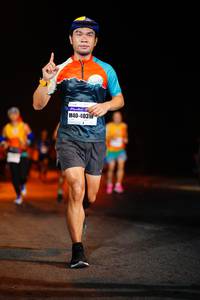 BIB: 40315
                            <button type="button" onclick="openModal(7897648)" class="btn btn-primary btn-sm float-right btn-popup" data-toggle="modal" data-target=".modal-high-quality">
                        <i class="fas fa-shopping-cart"></i> Add to Cart
                    </button>
                                            <button type="button" onclick="isThisMe(7897648, true)" class="btn btn-success btn-sm float-right btn-popup btn-isme hidden" data-toggle="tooltip" data-placement="bottom" title="นี่คือรูปของคุณใช่ไหม คลิกที่นี่เพื่อเอาเข้าอัลบั้ม">
                        <i class="fas fa-plus"></i> Add to album
                    </button>
                    <button type="button" onclick="isThisMe(7897648, false)" class="btn btn-warning btn-sm float-right btn-popup btn-isnotme hidden">
                        <i class="fas fa-ban"></i> Remove from album
                    </button>