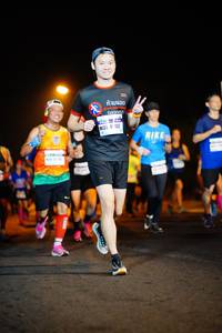 BIB: 132
                            <button type="button" onclick="openModal(7996621)" class="btn btn-primary btn-sm float-right btn-popup" data-toggle="modal" data-target=".modal-high-quality">
                        <i class="fas fa-shopping-cart"></i> Add to Cart
                    </button>
                                            <button type="button" onclick="isThisMe(7996621, true)" class="btn btn-success btn-sm float-right btn-popup btn-isme hidden" data-toggle="tooltip" data-placement="bottom" title="นี่คือรูปของคุณใช่ไหม คลิกที่นี่เพื่อเอาเข้าอัลบั้ม">
                        <i class="fas fa-plus"></i> Add to album
                    </button>
                    <button type="button" onclick="isThisMe(7996621, false)" class="btn btn-warning btn-sm float-right btn-popup btn-isnotme hidden">
                        <i class="fas fa-ban"></i> Remove from album
                    </button>