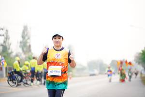 BIB: 646
                            <button type="button" onclick="openModal(8182169)" class="btn btn-primary btn-sm float-right btn-popup" data-toggle="modal" data-target=".modal-high-quality">
                        <i class="fas fa-shopping-cart"></i> Add to Cart
                    </button>
                                            <button type="button" onclick="isThisMe(8182169, true)" class="btn btn-success btn-sm float-right btn-popup btn-isme hidden" data-toggle="tooltip" data-placement="bottom" title="นี่คือรูปของคุณใช่ไหม คลิกที่นี่เพื่อเอาเข้าอัลบั้ม">
                        <i class="fas fa-plus"></i> Add to album
                    </button>
                    <button type="button" onclick="isThisMe(8182169, false)" class="btn btn-warning btn-sm float-right btn-popup btn-isnotme hidden">
                        <i class="fas fa-ban"></i> Remove from album
                    </button>
