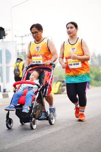 BIB: 464
                            <button type="button" onclick="openModal(8154859)" class="btn btn-primary btn-sm float-right btn-popup" data-toggle="modal" data-target=".modal-high-quality">
                        <i class="fas fa-shopping-cart"></i> Add to Cart
                    </button>
                                            <button type="button" onclick="isThisMe(8154859, true)" class="btn btn-success btn-sm float-right btn-popup btn-isme hidden" data-toggle="tooltip" data-placement="bottom" title="นี่คือรูปของคุณใช่ไหม คลิกที่นี่เพื่อเอาเข้าอัลบั้ม">
                        <i class="fas fa-plus"></i> Add to album
                    </button>
                    <button type="button" onclick="isThisMe(8154859, false)" class="btn btn-warning btn-sm float-right btn-popup btn-isnotme hidden">
                        <i class="fas fa-ban"></i> Remove from album
                    </button>