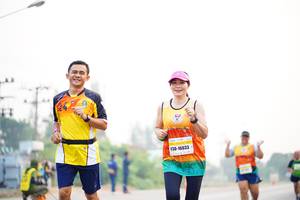 BIB: 42986
                            <button type="button" onclick="openModal(8162807)" class="btn btn-primary btn-sm float-right btn-popup" data-toggle="modal" data-target=".modal-high-quality">
                        <i class="fas fa-shopping-cart"></i> Add to Cart
                    </button>
                                            <button type="button" onclick="isThisMe(8162807, true)" class="btn btn-success btn-sm float-right btn-popup btn-isme hidden" data-toggle="tooltip" data-placement="bottom" title="นี่คือรูปของคุณใช่ไหม คลิกที่นี่เพื่อเอาเข้าอัลบั้ม">
                        <i class="fas fa-plus"></i> Add to album
                    </button>
                    <button type="button" onclick="isThisMe(8162807, false)" class="btn btn-warning btn-sm float-right btn-popup btn-isnotme hidden">
                        <i class="fas fa-ban"></i> Remove from album
                    </button>