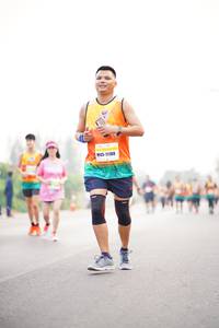 BIB: 11188
                            <button type="button" onclick="openModal(7467124)" class="btn btn-primary btn-sm float-right btn-popup" data-toggle="modal" data-target=".modal-high-quality">
                        <i class="fas fa-shopping-cart"></i> Add to Cart
                    </button>
                                            <button type="button" onclick="isThisMe(7467124, true)" class="btn btn-success btn-sm float-right btn-popup btn-isme hidden" data-toggle="tooltip" data-placement="bottom" title="นี่คือรูปของคุณใช่ไหม คลิกที่นี่เพื่อเอาเข้าอัลบั้ม">
                        <i class="fas fa-plus"></i> Add to album
                    </button>
                    <button type="button" onclick="isThisMe(7467124, false)" class="btn btn-warning btn-sm float-right btn-popup btn-isnotme hidden">
                        <i class="fas fa-ban"></i> Remove from album
                    </button>