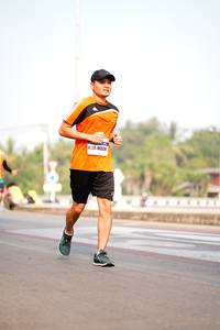 BIB: 46530
                            <button type="button" onclick="openModal(7711386)" class="btn btn-primary btn-sm float-right btn-popup" data-toggle="modal" data-target=".modal-high-quality">
                        <i class="fas fa-shopping-cart"></i> Add to Cart
                    </button>
                                            <button type="button" onclick="isThisMe(7711386, true)" class="btn btn-success btn-sm float-right btn-popup btn-isme hidden" data-toggle="tooltip" data-placement="bottom" title="นี่คือรูปของคุณใช่ไหม คลิกที่นี่เพื่อเอาเข้าอัลบั้ม">
                        <i class="fas fa-plus"></i> Add to album
                    </button>
                    <button type="button" onclick="isThisMe(7711386, false)" class="btn btn-warning btn-sm float-right btn-popup btn-isnotme hidden">
                        <i class="fas fa-ban"></i> Remove from album
                    </button>