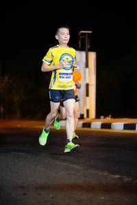 BIB: 405
                            <button type="button" onclick="openModal(10161687)" class="btn btn-primary btn-sm float-right btn-popup" data-toggle="modal" data-target=".modal-high-quality">
                        <i class="fas fa-shopping-cart"></i> Add to Cart
                    </button>
                                            <button type="button" onclick="isThisMe(10161687, true)" class="btn btn-success btn-sm float-right btn-popup btn-isme hidden" data-toggle="tooltip" data-placement="bottom" title="นี่คือรูปของคุณใช่ไหม คลิกที่นี่เพื่อเอาเข้าอัลบั้ม">
                        <i class="fas fa-plus"></i> Add to album
                    </button>
                    <button type="button" onclick="isThisMe(10161687, false)" class="btn btn-warning btn-sm float-right btn-popup btn-isnotme hidden">
                        <i class="fas fa-ban"></i> Remove from album
                    </button>