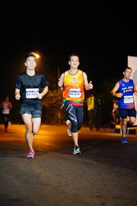 BIB: 42310, 41420
                            <button type="button" onclick="openModal(10160951)" class="btn btn-primary btn-sm float-right btn-popup" data-toggle="modal" data-target=".modal-high-quality">
                        <i class="fas fa-shopping-cart"></i> Add to Cart
                    </button>
                                            <button type="button" onclick="isThisMe(10160951, true)" class="btn btn-success btn-sm float-right btn-popup btn-isme hidden" data-toggle="tooltip" data-placement="bottom" title="นี่คือรูปของคุณใช่ไหม คลิกที่นี่เพื่อเอาเข้าอัลบั้ม">
                        <i class="fas fa-plus"></i> Add to album
                    </button>
                    <button type="button" onclick="isThisMe(10160951, false)" class="btn btn-warning btn-sm float-right btn-popup btn-isnotme hidden">
                        <i class="fas fa-ban"></i> Remove from album
                    </button>