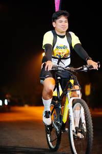 BIB: 
                            <button type="button" onclick="openModal(10161092)" class="btn btn-primary btn-sm float-right btn-popup" data-toggle="modal" data-target=".modal-high-quality">
                        <i class="fas fa-shopping-cart"></i> Add to Cart
                    </button>
                                            <button type="button" onclick="isThisMe(10161092, true)" class="btn btn-success btn-sm float-right btn-popup btn-isme hidden" data-toggle="tooltip" data-placement="bottom" title="นี่คือรูปของคุณใช่ไหม คลิกที่นี่เพื่อเอาเข้าอัลบั้ม">
                        <i class="fas fa-plus"></i> Add to album
                    </button>
                    <button type="button" onclick="isThisMe(10161092, false)" class="btn btn-warning btn-sm float-right btn-popup btn-isnotme hidden">
                        <i class="fas fa-ban"></i> Remove from album
                    </button>