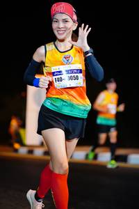 BIB: 1952, 0050
                            <button type="button" onclick="openModal(10166914)" class="btn btn-primary btn-sm float-right btn-popup" data-toggle="modal" data-target=".modal-high-quality">
                        <i class="fas fa-shopping-cart"></i> Add to Cart
                    </button>
                                            <button type="button" onclick="isThisMe(10166914, true)" class="btn btn-success btn-sm float-right btn-popup btn-isme hidden" data-toggle="tooltip" data-placement="bottom" title="นี่คือรูปของคุณใช่ไหม คลิกที่นี่เพื่อเอาเข้าอัลบั้ม">
                        <i class="fas fa-plus"></i> Add to album
                    </button>
                    <button type="button" onclick="isThisMe(10166914, false)" class="btn btn-warning btn-sm float-right btn-popup btn-isnotme hidden">
                        <i class="fas fa-ban"></i> Remove from album
                    </button>