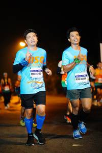 BIB: 47102, 46506
                            <button type="button" onclick="openModal(10259275)" class="btn btn-primary btn-sm float-right btn-popup" data-toggle="modal" data-target=".modal-high-quality">
                        <i class="fas fa-shopping-cart"></i> Add to Cart
                    </button>
                                            <button type="button" onclick="isThisMe(10259275, true)" class="btn btn-success btn-sm float-right btn-popup btn-isme hidden" data-toggle="tooltip" data-placement="bottom" title="นี่คือรูปของคุณใช่ไหม คลิกที่นี่เพื่อเอาเข้าอัลบั้ม">
                        <i class="fas fa-plus"></i> Add to album
                    </button>
                    <button type="button" onclick="isThisMe(10259275, false)" class="btn btn-warning btn-sm float-right btn-popup btn-isnotme hidden">
                        <i class="fas fa-ban"></i> Remove from album
                    </button>