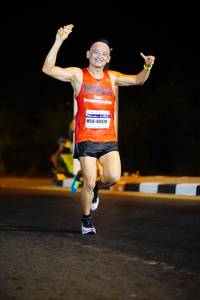 BIB: 40970
                            <button type="button" onclick="openModal(10168568)" class="btn btn-primary btn-sm float-right btn-popup" data-toggle="modal" data-target=".modal-high-quality">
                        <i class="fas fa-shopping-cart"></i> Add to Cart
                    </button>
                                            <button type="button" onclick="isThisMe(10168568, true)" class="btn btn-success btn-sm float-right btn-popup btn-isme hidden" data-toggle="tooltip" data-placement="bottom" title="นี่คือรูปของคุณใช่ไหม คลิกที่นี่เพื่อเอาเข้าอัลบั้ม">
                        <i class="fas fa-plus"></i> Add to album
                    </button>
                    <button type="button" onclick="isThisMe(10168568, false)" class="btn btn-warning btn-sm float-right btn-popup btn-isnotme hidden">
                        <i class="fas fa-ban"></i> Remove from album
                    </button>