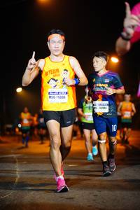 BIB: 46836, 45944
                            <button type="button" onclick="openModal(10176247)" class="btn btn-primary btn-sm float-right btn-popup" data-toggle="modal" data-target=".modal-high-quality">
                        <i class="fas fa-shopping-cart"></i> Add to Cart
                    </button>
                                            <button type="button" onclick="isThisMe(10176247, true)" class="btn btn-success btn-sm float-right btn-popup btn-isme hidden" data-toggle="tooltip" data-placement="bottom" title="นี่คือรูปของคุณใช่ไหม คลิกที่นี่เพื่อเอาเข้าอัลบั้ม">
                        <i class="fas fa-plus"></i> Add to album
                    </button>
                    <button type="button" onclick="isThisMe(10176247, false)" class="btn btn-warning btn-sm float-right btn-popup btn-isnotme hidden">
                        <i class="fas fa-ban"></i> Remove from album
                    </button>