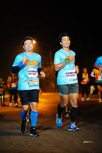 BIB: 472, 46506
                            <button type="button" onclick="openModal(10259270)" class="btn btn-primary btn-sm float-right btn-popup" data-toggle="modal" data-target=".modal-high-quality">
                        <i class="fas fa-shopping-cart"></i> Add to Cart
                    </button>
                                            <button type="button" onclick="isThisMe(10259270, true)" class="btn btn-success btn-sm float-right btn-popup btn-isme hidden" data-toggle="tooltip" data-placement="bottom" title="นี่คือรูปของคุณใช่ไหม คลิกที่นี่เพื่อเอาเข้าอัลบั้ม">
                        <i class="fas fa-plus"></i> Add to album
                    </button>
                    <button type="button" onclick="isThisMe(10259270, false)" class="btn btn-warning btn-sm float-right btn-popup btn-isnotme hidden">
                        <i class="fas fa-ban"></i> Remove from album
                    </button>