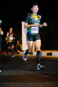 BIB: 42043
                            <button type="button" onclick="openModal(10168027)" class="btn btn-primary btn-sm float-right btn-popup" data-toggle="modal" data-target=".modal-high-quality">
                        <i class="fas fa-shopping-cart"></i> Add to Cart
                    </button>
                                            <button type="button" onclick="isThisMe(10168027, true)" class="btn btn-success btn-sm float-right btn-popup btn-isme hidden" data-toggle="tooltip" data-placement="bottom" title="นี่คือรูปของคุณใช่ไหม คลิกที่นี่เพื่อเอาเข้าอัลบั้ม">
                        <i class="fas fa-plus"></i> Add to album
                    </button>
                    <button type="button" onclick="isThisMe(10168027, false)" class="btn btn-warning btn-sm float-right btn-popup btn-isnotme hidden">
                        <i class="fas fa-ban"></i> Remove from album
                    </button>