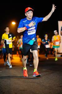 BIB: 142, 42274
                            <button type="button" onclick="openModal(10178042)" class="btn btn-primary btn-sm float-right btn-popup" data-toggle="modal" data-target=".modal-high-quality">
                        <i class="fas fa-shopping-cart"></i> Add to Cart
                    </button>
                                            <button type="button" onclick="isThisMe(10178042, true)" class="btn btn-success btn-sm float-right btn-popup btn-isme hidden" data-toggle="tooltip" data-placement="bottom" title="นี่คือรูปของคุณใช่ไหม คลิกที่นี่เพื่อเอาเข้าอัลบั้ม">
                        <i class="fas fa-plus"></i> Add to album
                    </button>
                    <button type="button" onclick="isThisMe(10178042, false)" class="btn btn-warning btn-sm float-right btn-popup btn-isnotme hidden">
                        <i class="fas fa-ban"></i> Remove from album
                    </button>