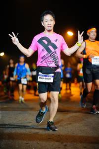 BIB: 41129
                            <button type="button" onclick="openModal(10176418)" class="btn btn-primary btn-sm float-right btn-popup" data-toggle="modal" data-target=".modal-high-quality">
                        <i class="fas fa-shopping-cart"></i> Add to Cart
                    </button>
                                            <button type="button" onclick="isThisMe(10176418, true)" class="btn btn-success btn-sm float-right btn-popup btn-isme hidden" data-toggle="tooltip" data-placement="bottom" title="นี่คือรูปของคุณใช่ไหม คลิกที่นี่เพื่อเอาเข้าอัลบั้ม">
                        <i class="fas fa-plus"></i> Add to album
                    </button>
                    <button type="button" onclick="isThisMe(10176418, false)" class="btn btn-warning btn-sm float-right btn-popup btn-isnotme hidden">
                        <i class="fas fa-ban"></i> Remove from album
                    </button>