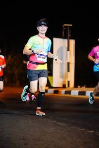 BIB: 650
                            <button type="button" onclick="openModal(10166954)" class="btn btn-primary btn-sm float-right btn-popup" data-toggle="modal" data-target=".modal-high-quality">
                        <i class="fas fa-shopping-cart"></i> Add to Cart
                    </button>
                                            <button type="button" onclick="isThisMe(10166954, true)" class="btn btn-success btn-sm float-right btn-popup btn-isme hidden" data-toggle="tooltip" data-placement="bottom" title="นี่คือรูปของคุณใช่ไหม คลิกที่นี่เพื่อเอาเข้าอัลบั้ม">
                        <i class="fas fa-plus"></i> Add to album
                    </button>
                    <button type="button" onclick="isThisMe(10166954, false)" class="btn btn-warning btn-sm float-right btn-popup btn-isnotme hidden">
                        <i class="fas fa-ban"></i> Remove from album
                    </button>