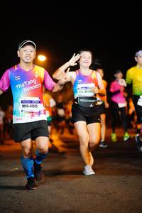 BIB: 135, 40242, 41515
                            <button type="button" onclick="openModal(10177420)" class="btn btn-primary btn-sm float-right btn-popup" data-toggle="modal" data-target=".modal-high-quality">
                        <i class="fas fa-shopping-cart"></i> Add to Cart
                    </button>
                                            <button type="button" onclick="isThisMe(10177420, true)" class="btn btn-success btn-sm float-right btn-popup btn-isme hidden" data-toggle="tooltip" data-placement="bottom" title="นี่คือรูปของคุณใช่ไหม คลิกที่นี่เพื่อเอาเข้าอัลบั้ม">
                        <i class="fas fa-plus"></i> Add to album
                    </button>
                    <button type="button" onclick="isThisMe(10177420, false)" class="btn btn-warning btn-sm float-right btn-popup btn-isnotme hidden">
                        <i class="fas fa-ban"></i> Remove from album
                    </button>