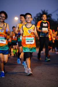 BIB: 21267, 22331
                            <button type="button" onclick="openModal(10272710)" class="btn btn-primary btn-sm float-right btn-popup" data-toggle="modal" data-target=".modal-high-quality">
                        <i class="fas fa-shopping-cart"></i> Add to Cart
                    </button>
                                            <button type="button" onclick="isThisMe(10272710, true)" class="btn btn-success btn-sm float-right btn-popup btn-isme hidden" data-toggle="tooltip" data-placement="bottom" title="นี่คือรูปของคุณใช่ไหม คลิกที่นี่เพื่อเอาเข้าอัลบั้ม">
                        <i class="fas fa-plus"></i> Add to album
                    </button>
                    <button type="button" onclick="isThisMe(10272710, false)" class="btn btn-warning btn-sm float-right btn-popup btn-isnotme hidden">
                        <i class="fas fa-ban"></i> Remove from album
                    </button>
