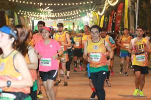 BIB: 26299, 22288, 2205
                            <button type="button" onclick="openModal(9003119)" class="btn btn-primary btn-sm float-right btn-popup" data-toggle="modal" data-target=".modal-high-quality">
                        <i class="fas fa-shopping-cart"></i> Add to Cart
                    </button>
                                            <button type="button" onclick="isThisMe(9003119, true)" class="btn btn-success btn-sm float-right btn-popup btn-isme hidden" data-toggle="tooltip" data-placement="bottom" title="นี่คือรูปของคุณใช่ไหม คลิกที่นี่เพื่อเอาเข้าอัลบั้ม">
                        <i class="fas fa-plus"></i> Add to album
                    </button>
                    <button type="button" onclick="isThisMe(9003119, false)" class="btn btn-warning btn-sm float-right btn-popup btn-isnotme hidden">
                        <i class="fas fa-ban"></i> Remove from album
                    </button>