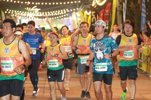 BIB: 22328, 26672, 26234, 22280
                            <button type="button" onclick="openModal(9013892)" class="btn btn-primary btn-sm float-right btn-popup" data-toggle="modal" data-target=".modal-high-quality">
                        <i class="fas fa-shopping-cart"></i> Add to Cart
                    </button>
                                            <button type="button" onclick="isThisMe(9013892, true)" class="btn btn-success btn-sm float-right btn-popup btn-isme hidden" data-toggle="tooltip" data-placement="bottom" title="นี่คือรูปของคุณใช่ไหม คลิกที่นี่เพื่อเอาเข้าอัลบั้ม">
                        <i class="fas fa-plus"></i> Add to album
                    </button>
                    <button type="button" onclick="isThisMe(9013892, false)" class="btn btn-warning btn-sm float-right btn-popup btn-isnotme hidden">
                        <i class="fas fa-ban"></i> Remove from album
                    </button>