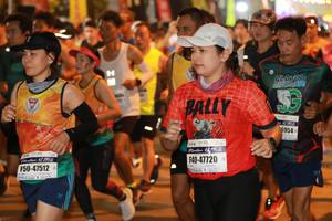 BIB: 6954, 47720, 47512
                            <button type="button" onclick="openModal(10138943)" class="btn btn-primary btn-sm float-right btn-popup" data-toggle="modal" data-target=".modal-high-quality">
                        <i class="fas fa-shopping-cart"></i> Add to Cart
                    </button>
                                            <button type="button" onclick="isThisMe(10138943, true)" class="btn btn-success btn-sm float-right btn-popup btn-isme hidden" data-toggle="tooltip" data-placement="bottom" title="นี่คือรูปของคุณใช่ไหม คลิกที่นี่เพื่อเอาเข้าอัลบั้ม">
                        <i class="fas fa-plus"></i> Add to album
                    </button>
                    <button type="button" onclick="isThisMe(10138943, false)" class="btn btn-warning btn-sm float-right btn-popup btn-isnotme hidden">
                        <i class="fas fa-ban"></i> Remove from album
                    </button>