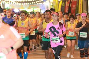 BIB: 20807, 5601, 25817
                            <button type="button" onclick="openModal(8996657)" class="btn btn-primary btn-sm float-right btn-popup" data-toggle="modal" data-target=".modal-high-quality">
                        <i class="fas fa-shopping-cart"></i> Add to Cart
                    </button>
                                            <button type="button" onclick="isThisMe(8996657, true)" class="btn btn-success btn-sm float-right btn-popup btn-isme hidden" data-toggle="tooltip" data-placement="bottom" title="นี่คือรูปของคุณใช่ไหม คลิกที่นี่เพื่อเอาเข้าอัลบั้ม">
                        <i class="fas fa-plus"></i> Add to album
                    </button>
                    <button type="button" onclick="isThisMe(8996657, false)" class="btn btn-warning btn-sm float-right btn-popup btn-isnotme hidden">
                        <i class="fas fa-ban"></i> Remove from album
                    </button>